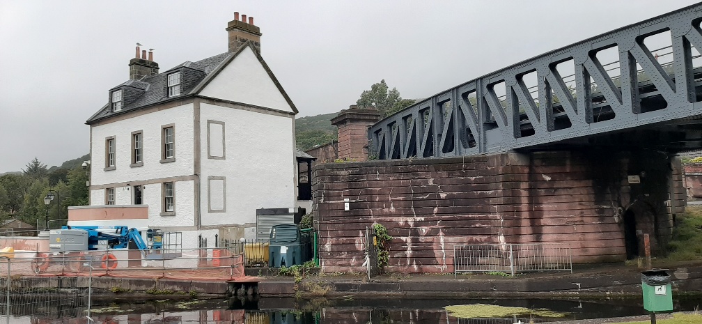 Custom House, Bowling