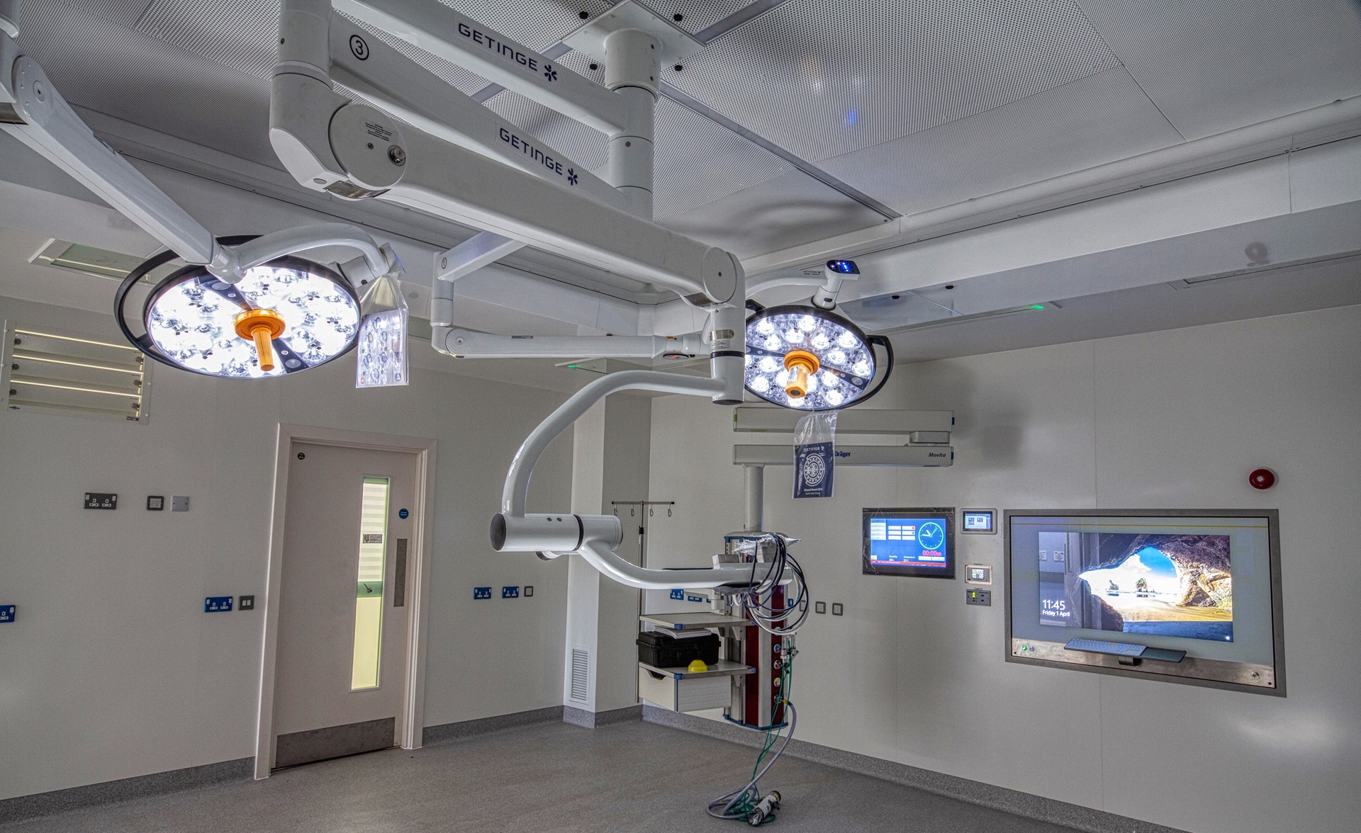 Theatre 6 IRH Cropped