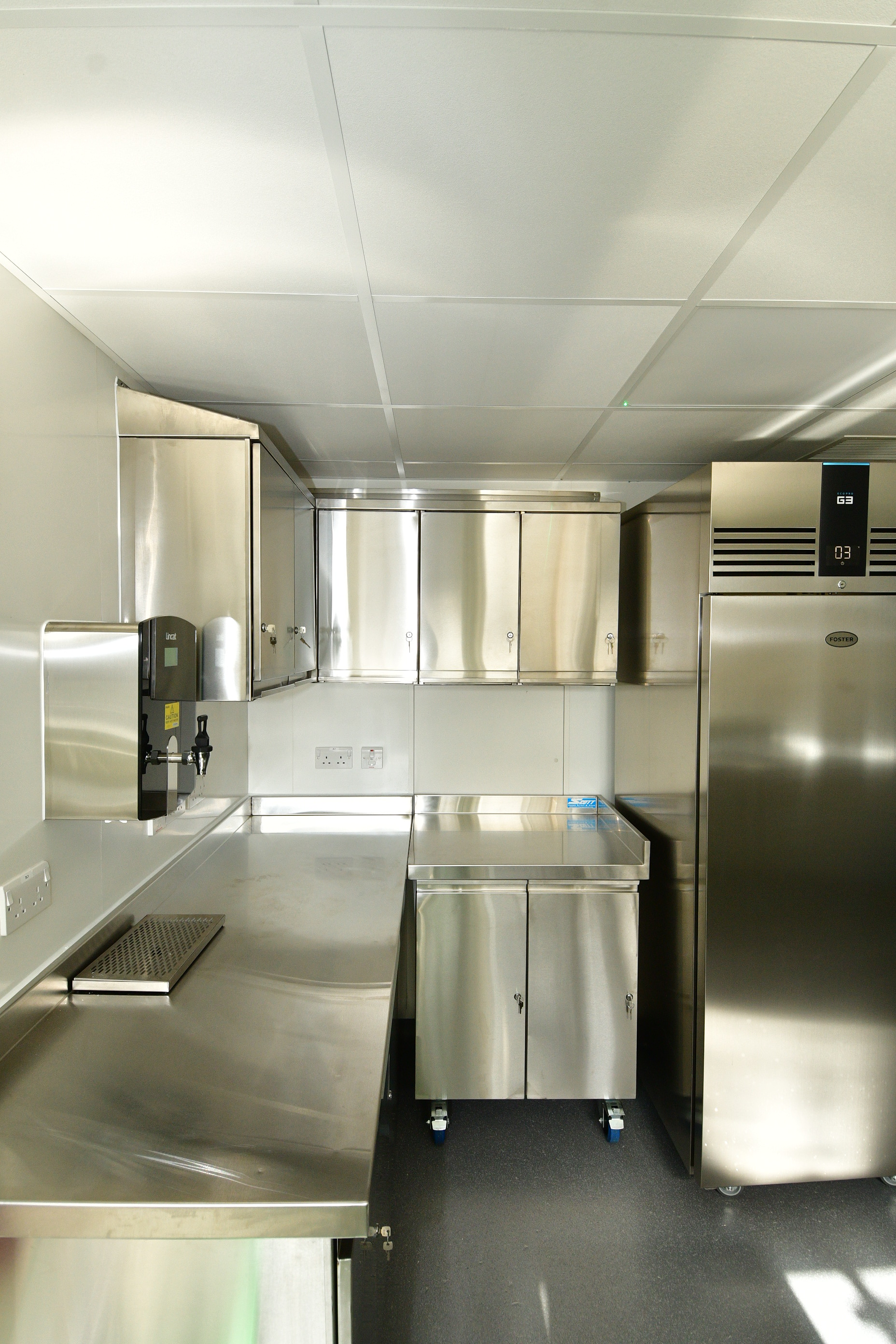 Regen Kitchens, Royal Alexandra Hospital
